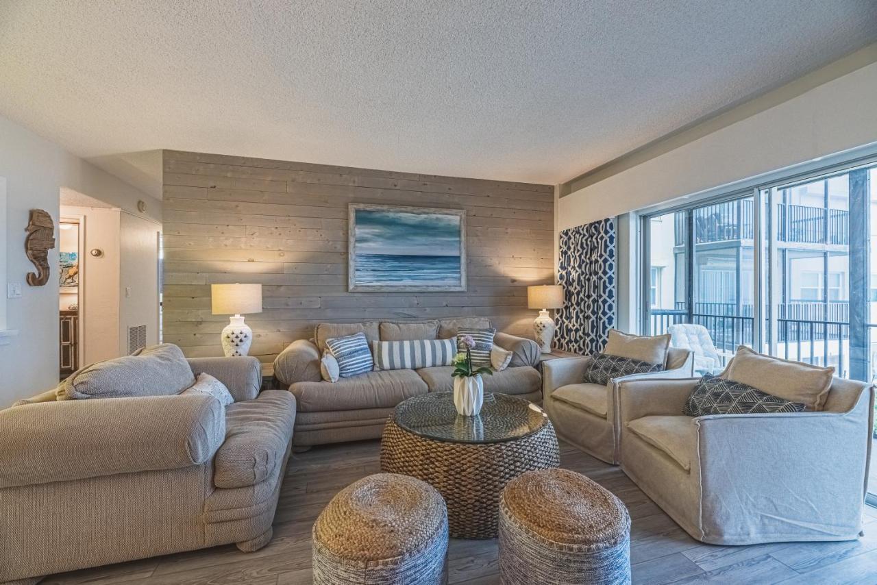 Oceanfront House, Satellite Appartement