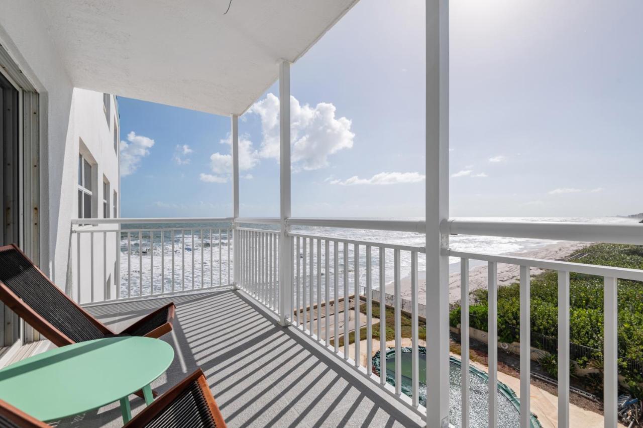 Oceanfront House, Satellite Appartement