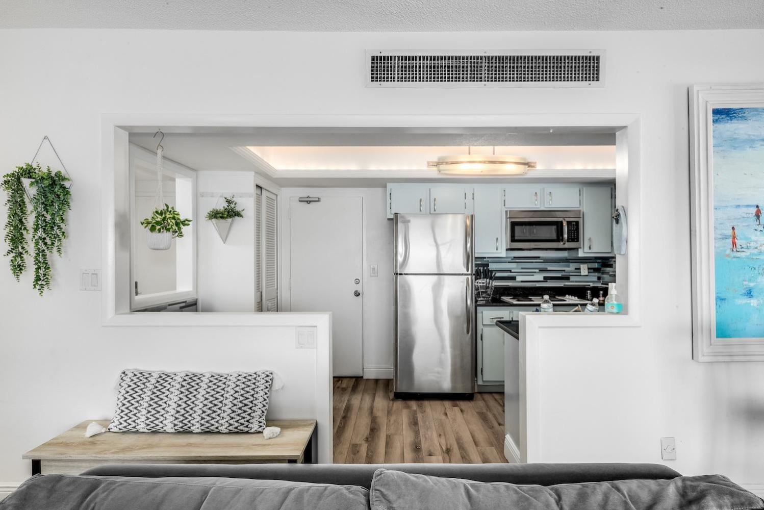 Oceanfront House, Satellite